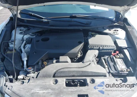 2017 Nissan Altima 2.5 S z USA, uszkodzony, nr VIN 1N4AL3AP8HC215893